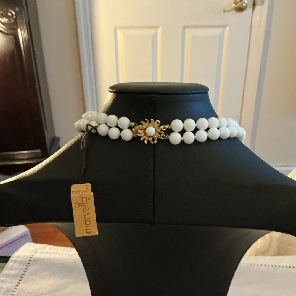 Marcella Vintage White Glass Gold Tone choker necklace.